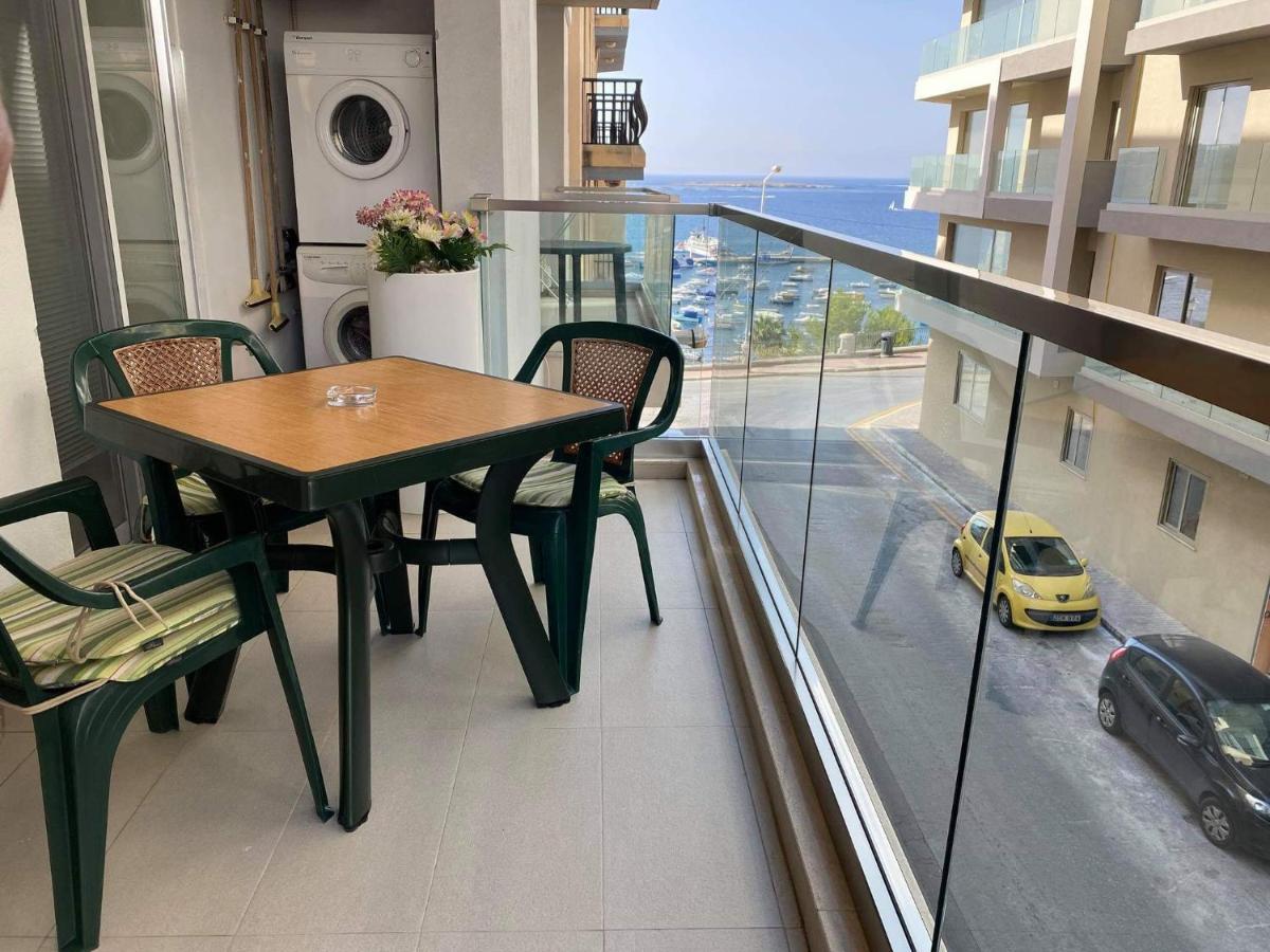 Side Seaview St Pauls Bay Appartamento
